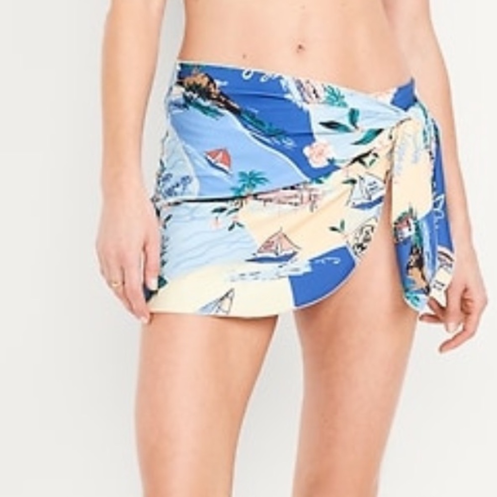 Old Navy Blue and Cream Swim Sarong